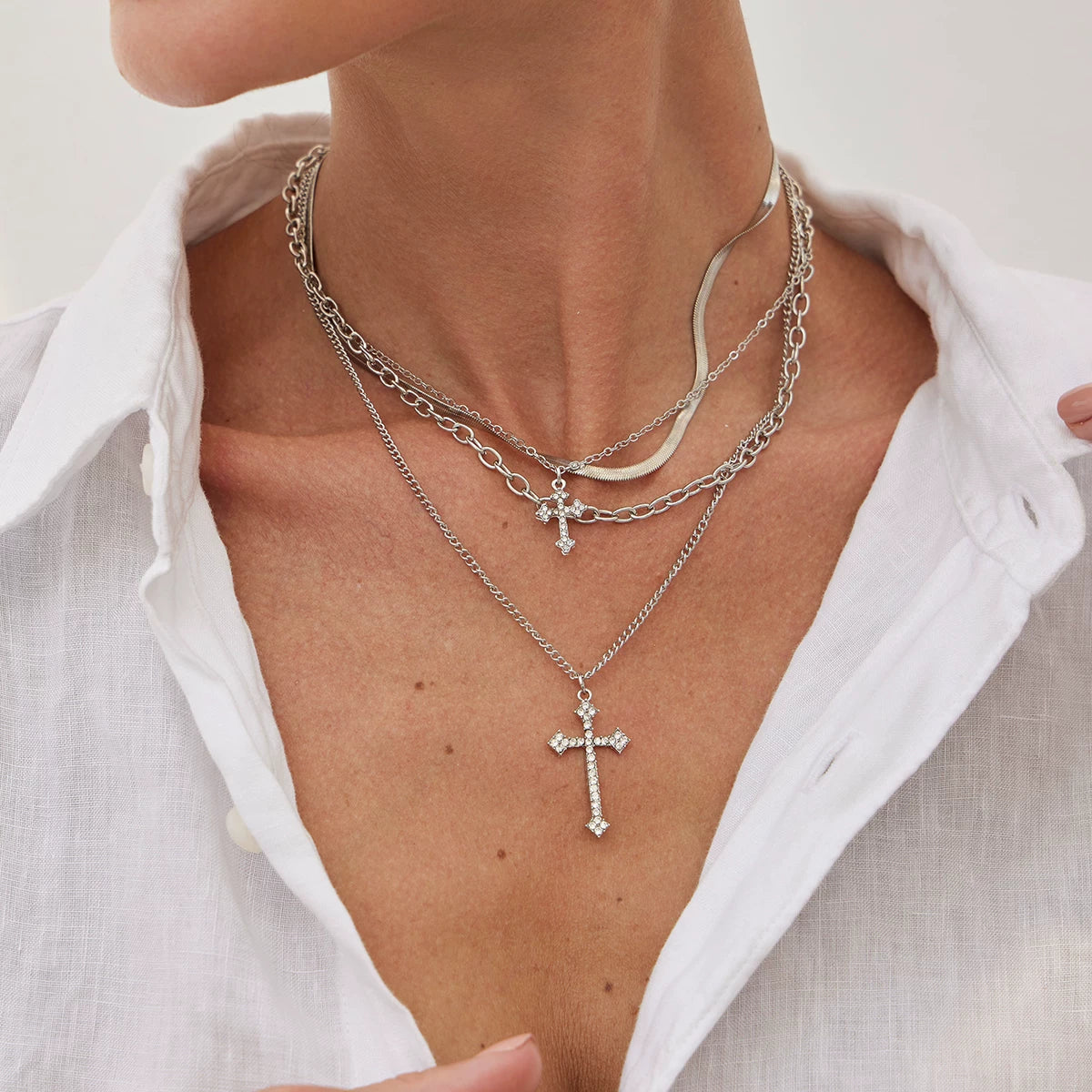 Cross Pendant Multi-Layer Necklace for Women – Clavicle Chain Design