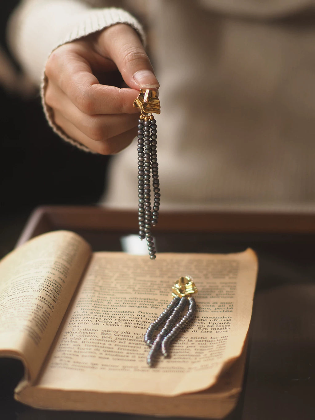 French Tahitian-Style Gray Imitation Pearl Long Tassel Earrings for Women – European & American Baroque-Inspired Pleated Niche Design