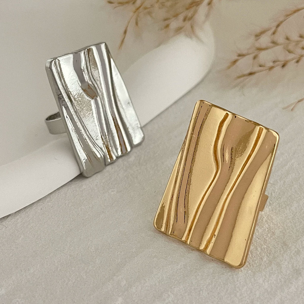 Geometric Square Round Women'S Flower Ring 2025 Spring Fashion Hip-Hop Niche Design Internet Celebrity Travel Photography Style Ring