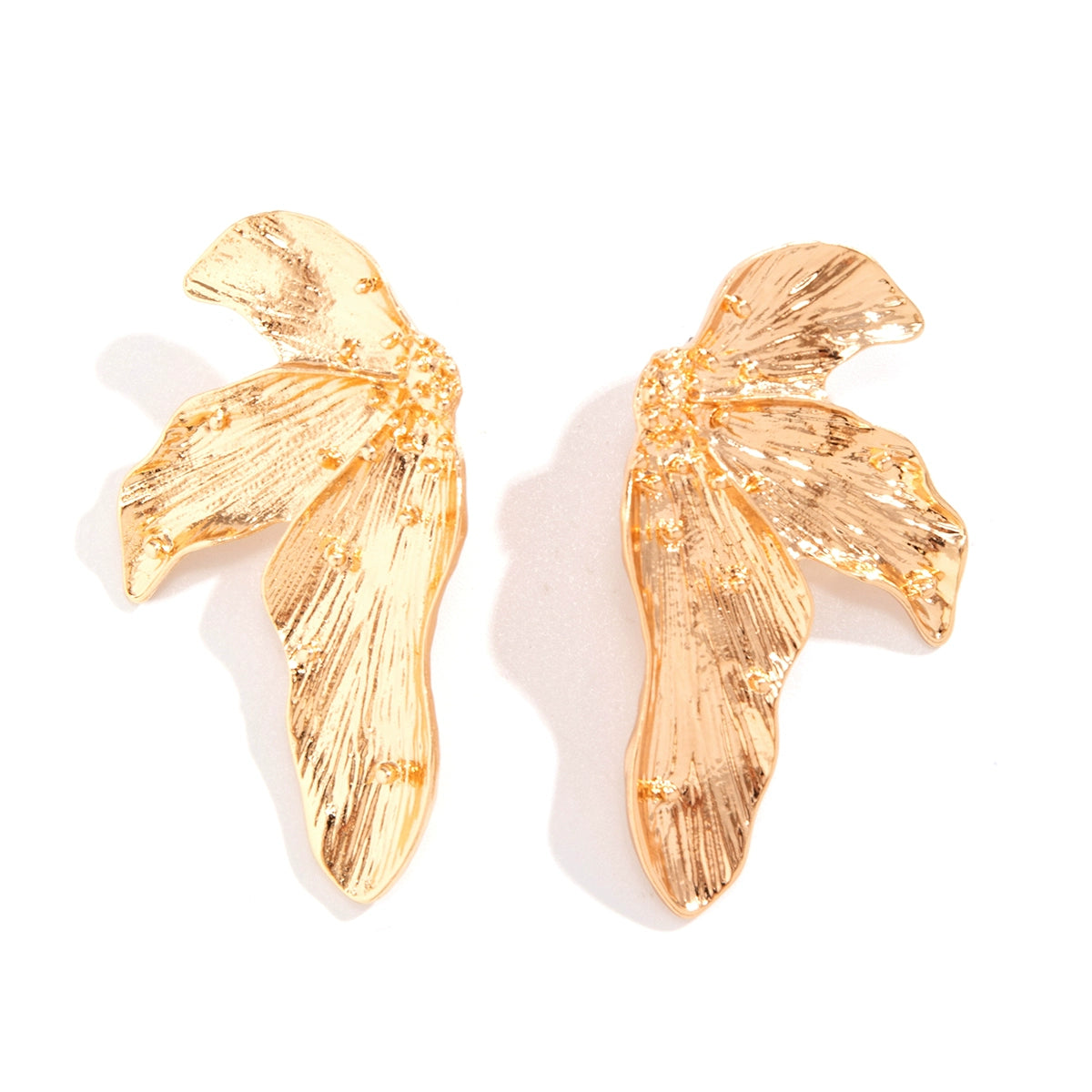 Metal Leaf Stud Earrings for Women – European & American Spring 2024 Trendy Street-Inspired Fashion Ear Jewelry