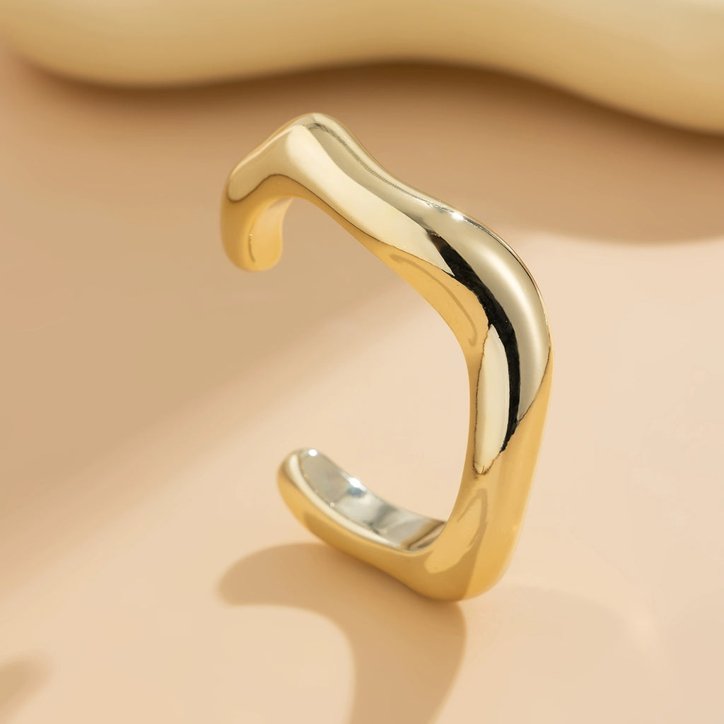 Open CCB Irregular Curved Bracelet for Women – 2025 Summer Trendy Influencer-Inspired Fashion Hand Jewelry