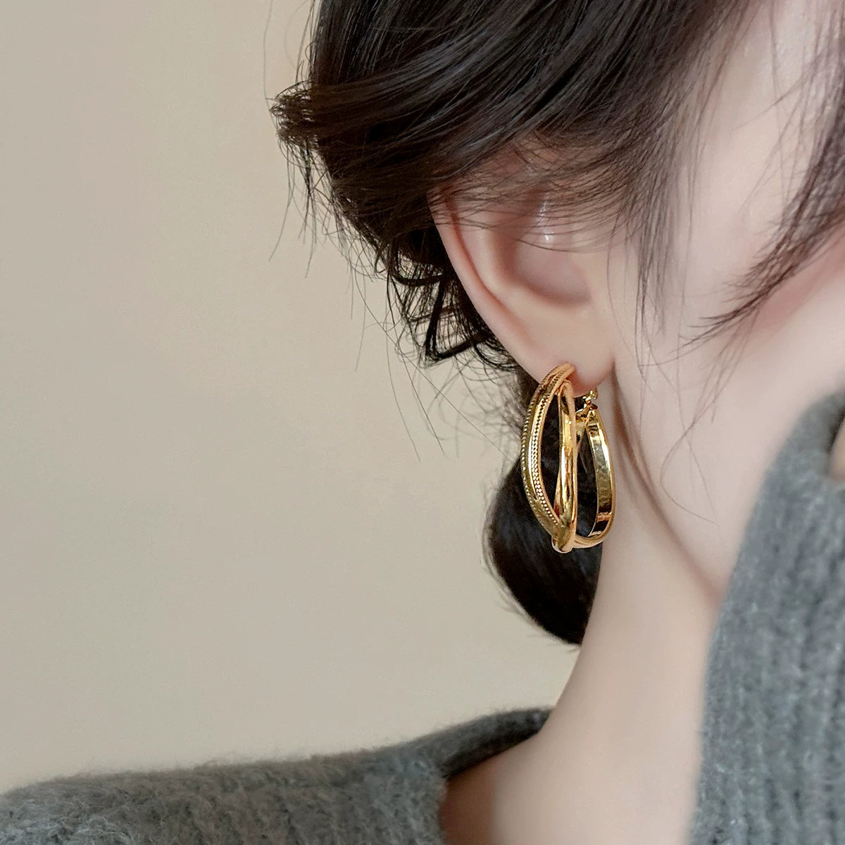 French Gold Large Hoop Earrings for Women – Sterling Silver Statement Hoop Earrings, Minimalist Niche Design, 2025 Trendy Jewelry