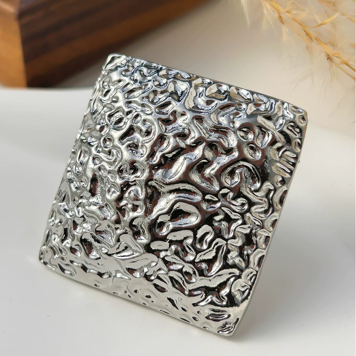 Metal Hollow Irregular Ring For Women 2025 Spring And Summer Trendy Personality Niche Design Internet Celebrity Ins Ring