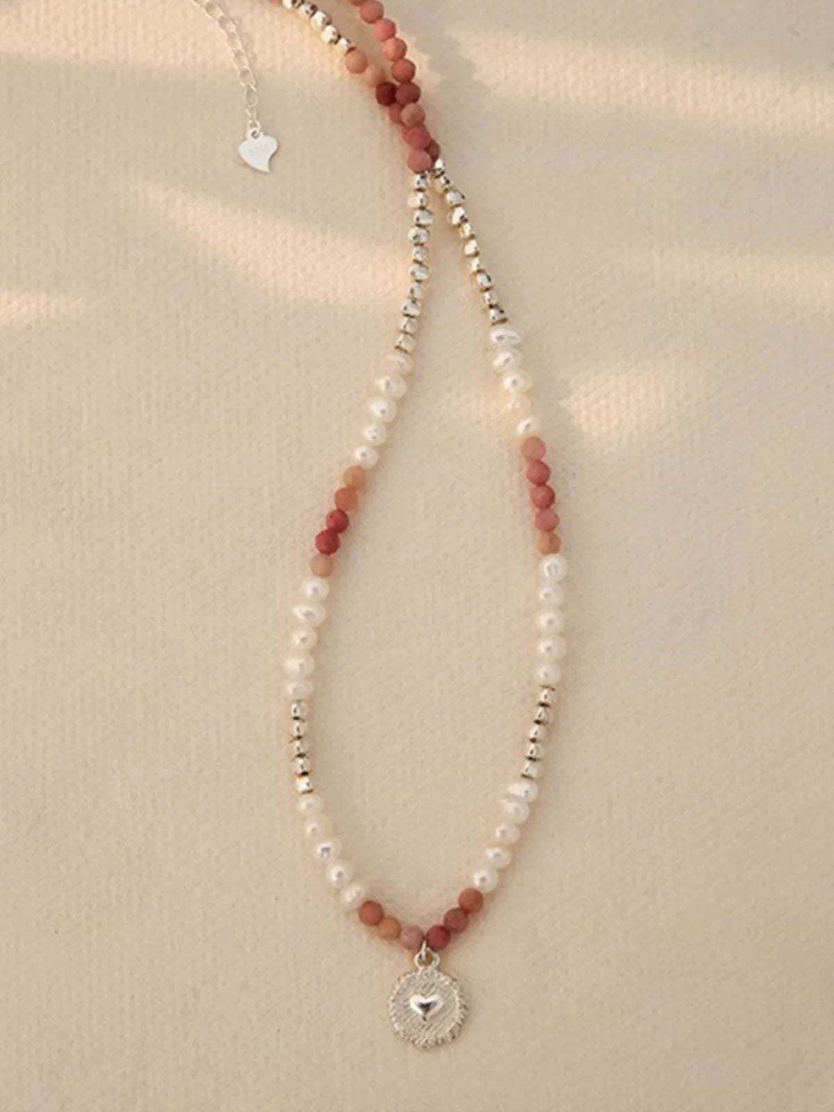 Silver Heart Pearl Clavicle Necklace for Women – Minimalist Love Pendant Necklace