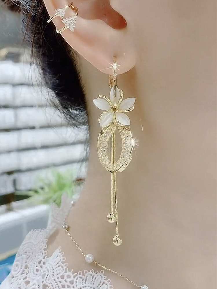Cat Eye Petal Long Earrings for Women – Double Band Design S925 Silver Needle Drop Earrings