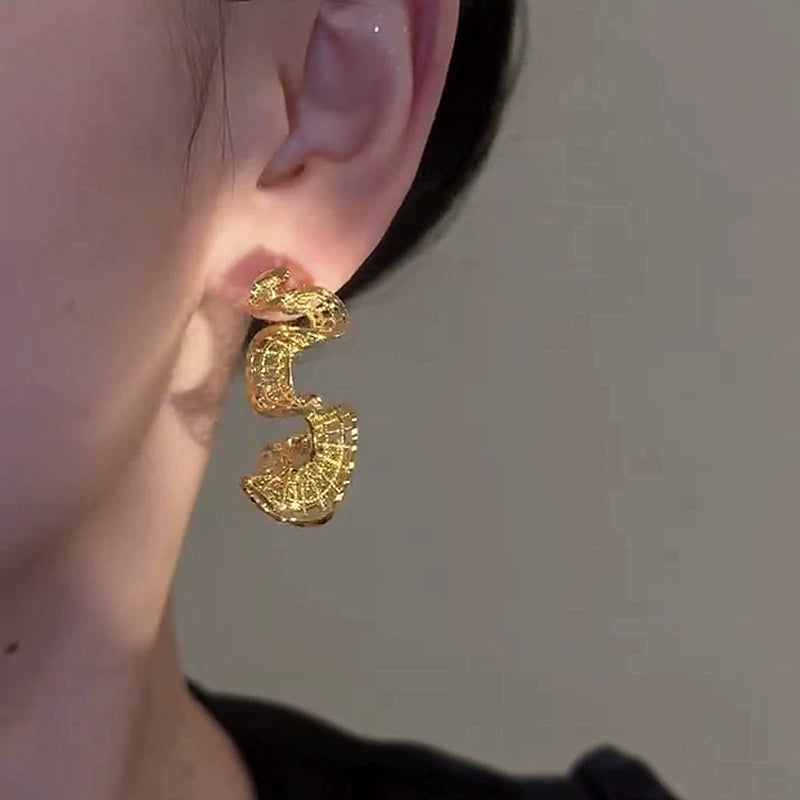 French Hollow Gold Wave Earrings for Women – Geometric Drop Earrings, Lightweight Fashion Jewelry