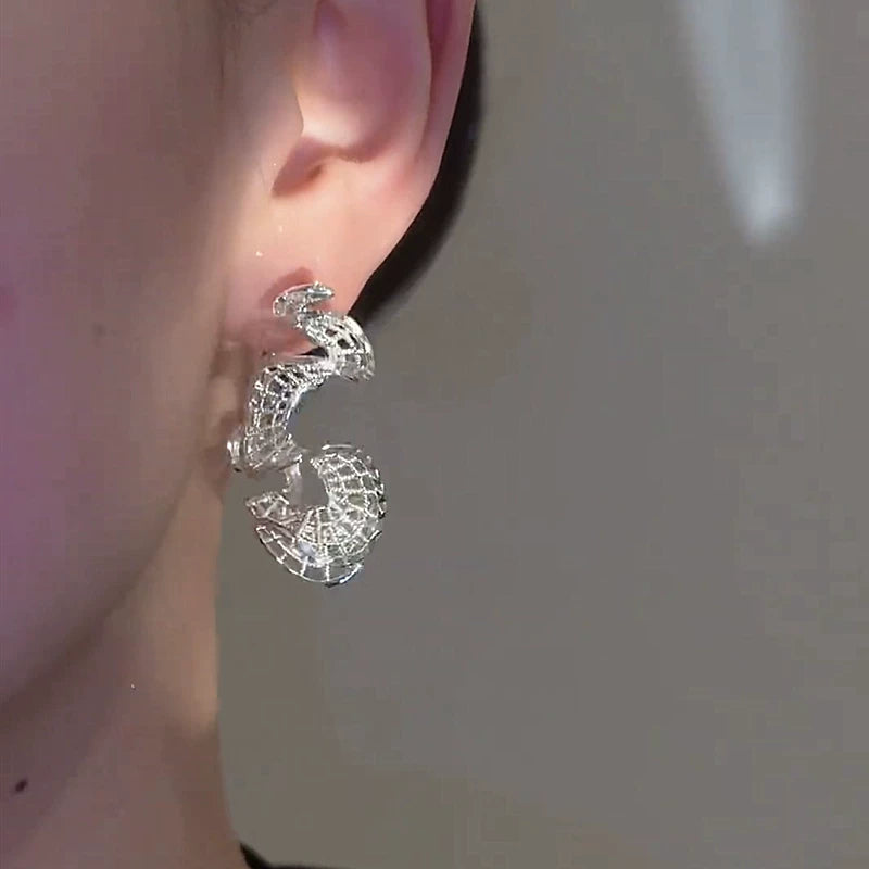 French Hollow Wave Irregular Earrings for Women – S925 Silver Needle Geometric Fashion Earrings