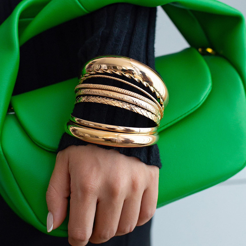 8-Piece Curved Twist Bracelet Set for Women – European & American 2025 Spring Minimalist Stacking Fashion Jewelry