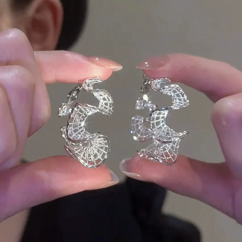 French Hollow Wave Irregular Earrings for Women – S925 Silver Needle Geometric Fashion Earrings