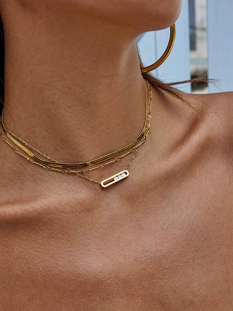 Like V Sunflower Sparkling Stone Titanium Steel Necklace for Women – Elegant Cross Layered Clavicle Chain Fashion Jewelry