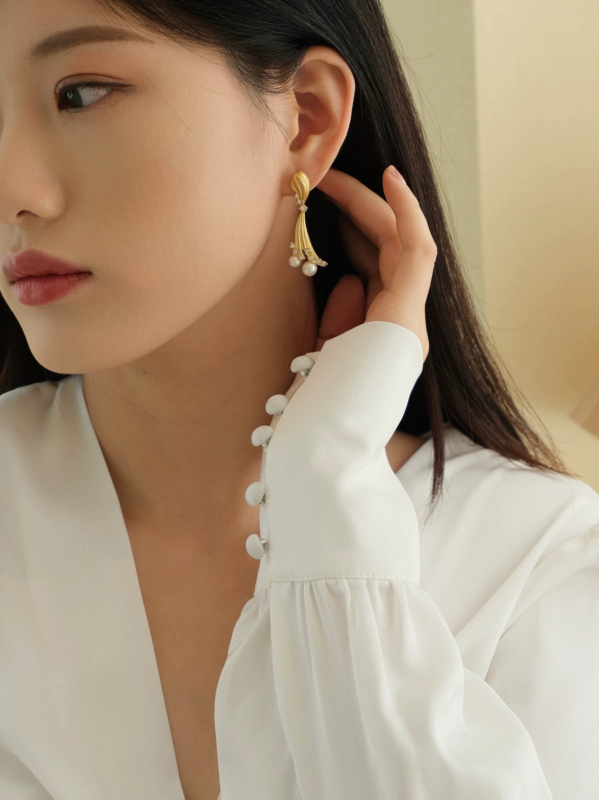 Vintage Retro Pearl-Style Ear Clip Earrings for Women – Dorothy Lee–Inspired Niche Design French Antique Fashion Jewelry