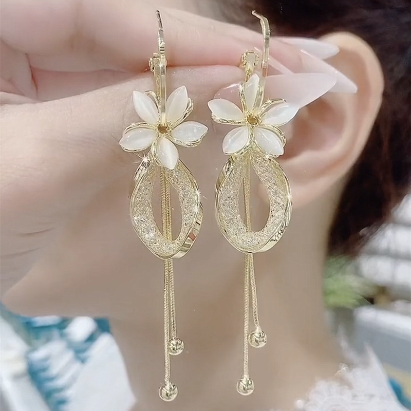 Cat Eye Petal Long Earrings for Women – Double Band Design S925 Silver Needle Drop Earrings