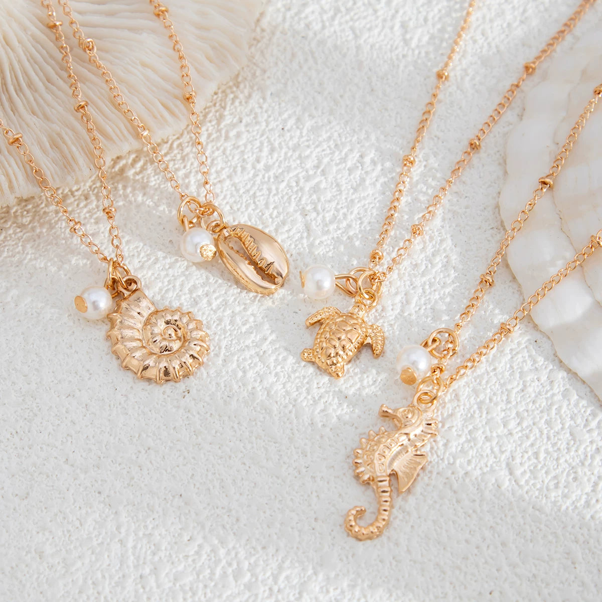 4-Piece Pearl Seahorse & Turtle Pendant Necklace Set – Layered Clavicle Chain Design