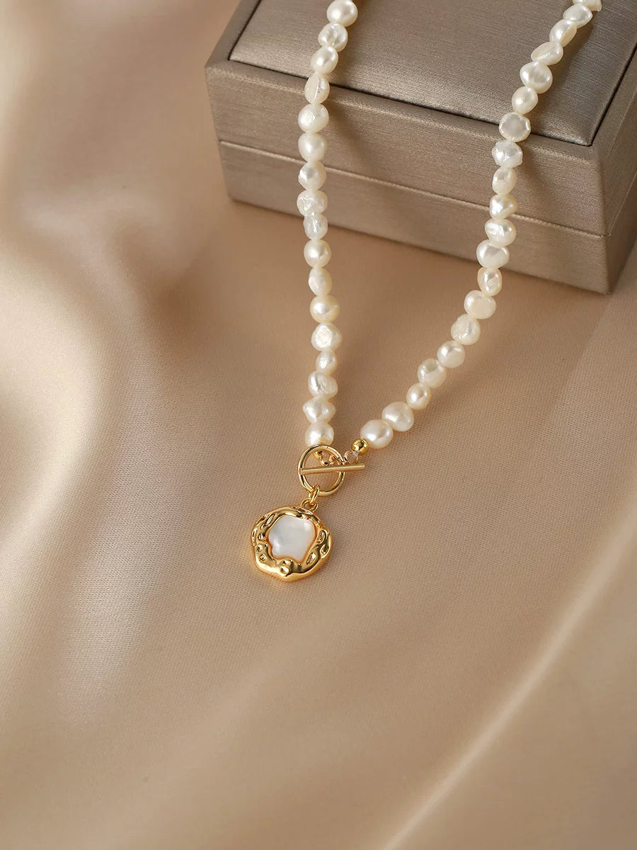Baroque Natural Pearl Necklace for Women – OT Buckle Irregular Bead Clavicle Chain with Shell Pendant
