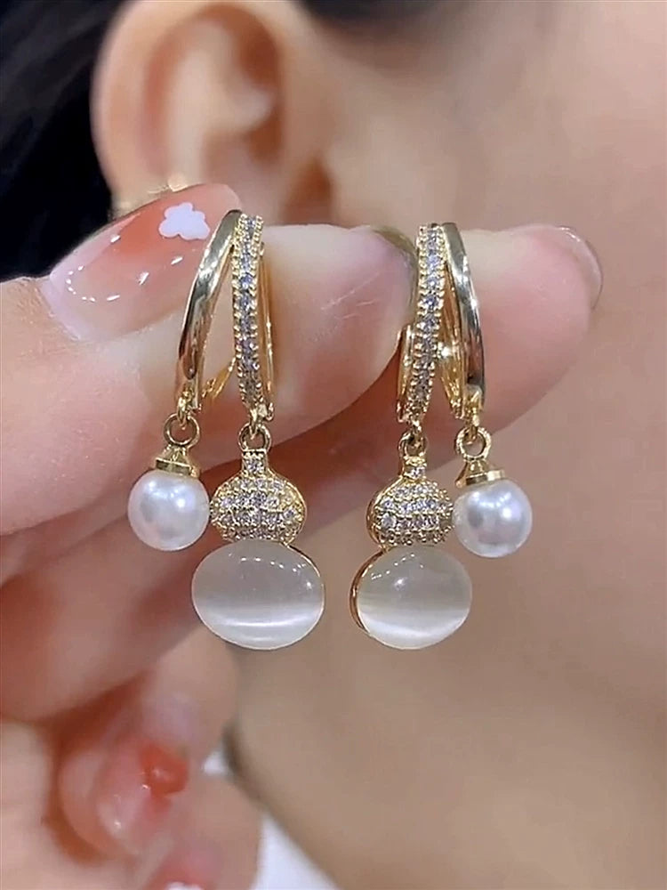 Cat Eye Stone Gourd Pearl Stud Earrings for Women – Elegant Pearl Ear Button Fashion Jewelry