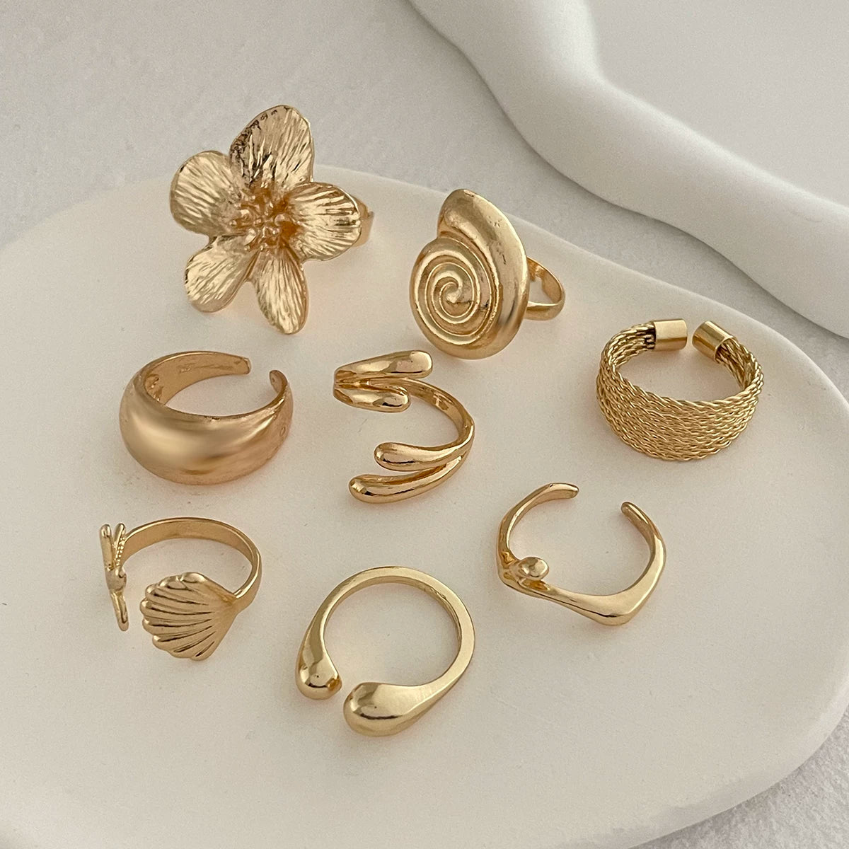 8-Piece Starfish Scallop Ring Set European And American Fashion Niche Design Model Stage Catwalk Accessories