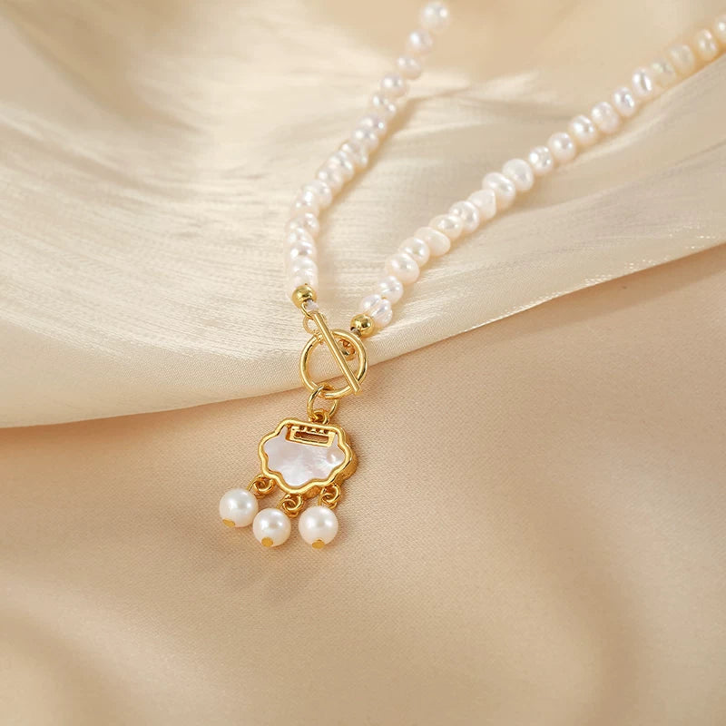 Natural Freshwater Pearl OT Buckle Necklace for Women – Vintage Style Clavicle Chain Gift Necklace