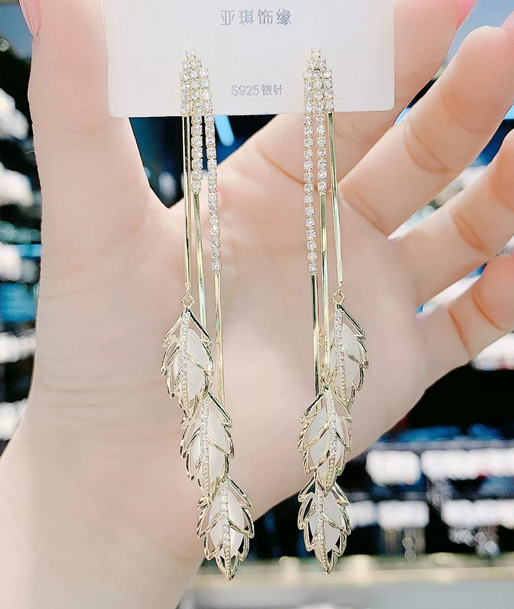 Leaf Cat-Eye Tassel Earrings for Women – Silver Needle Long Drop Fashion Earrings