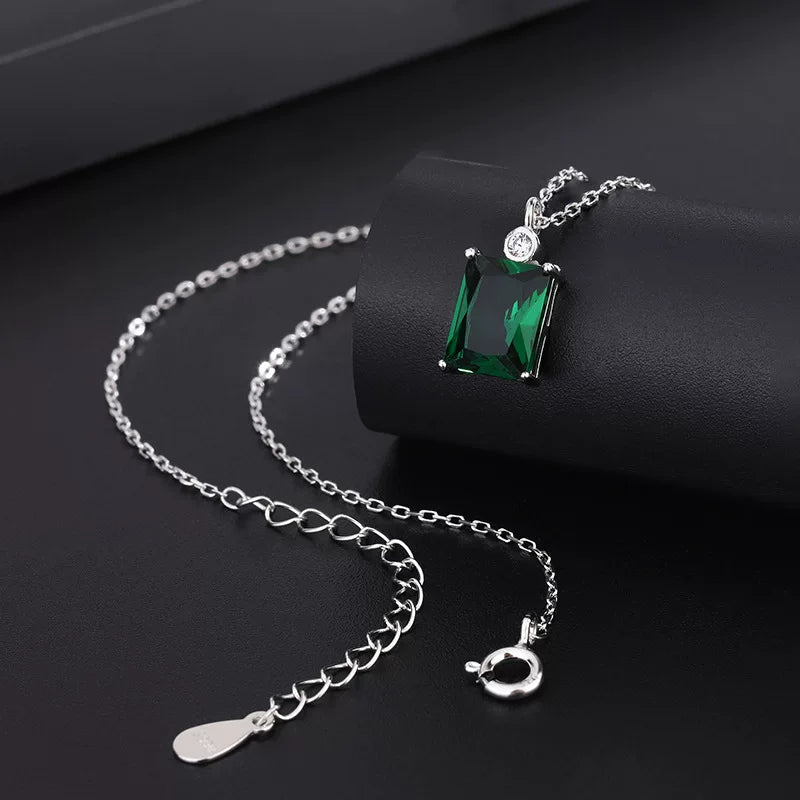 Sterling Silver Square Green Zircon Necklace for Women – Vintage Style Clavicle Chain