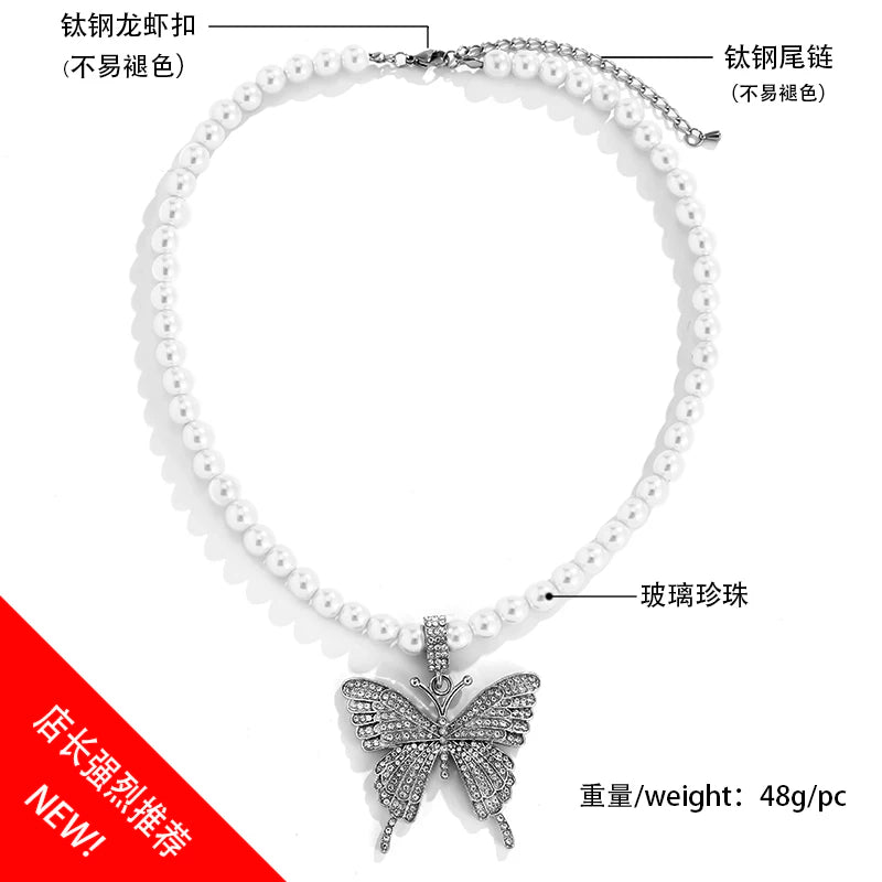 Diamond-Style Butterfly Pearl Choker Necklace for Women – Clavicle Chain Design