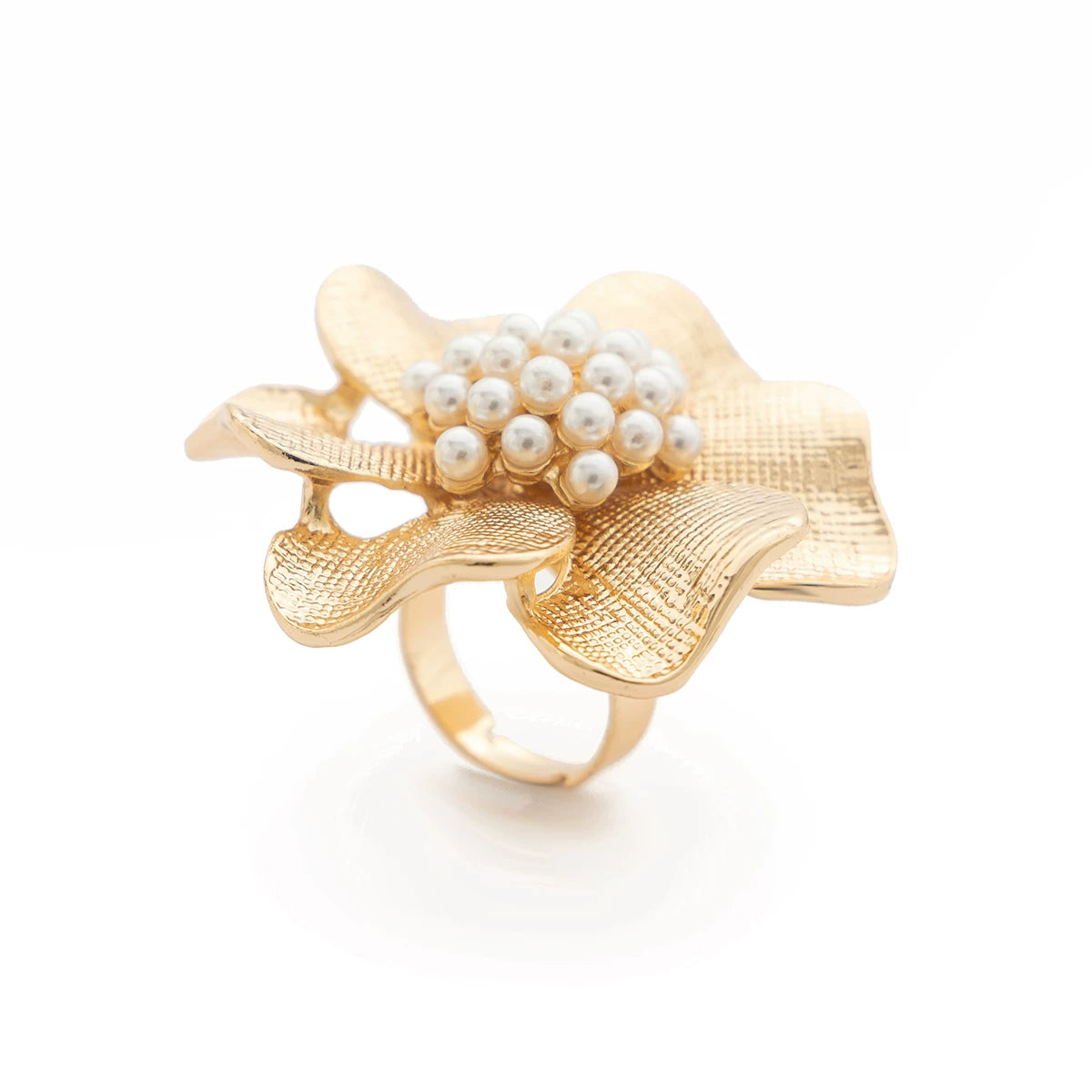 Geometric Shape Imitation Pearl Flower Ring For Women 2025 Spring Fashion Fashion Niche Creative Stage Matching Jewelry