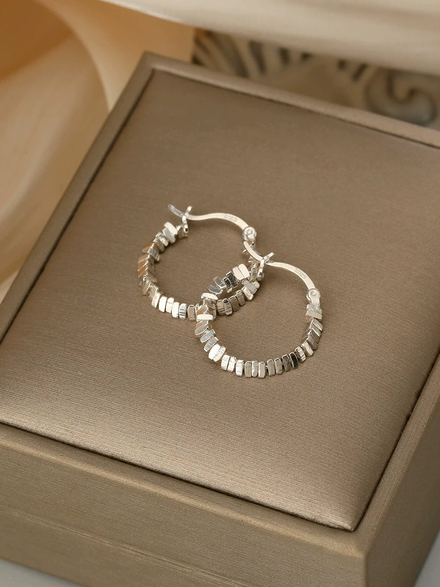 Broken Silver Style Earrings for Women – Retro S925 Sterling Silver Shiny Fashion Earrings