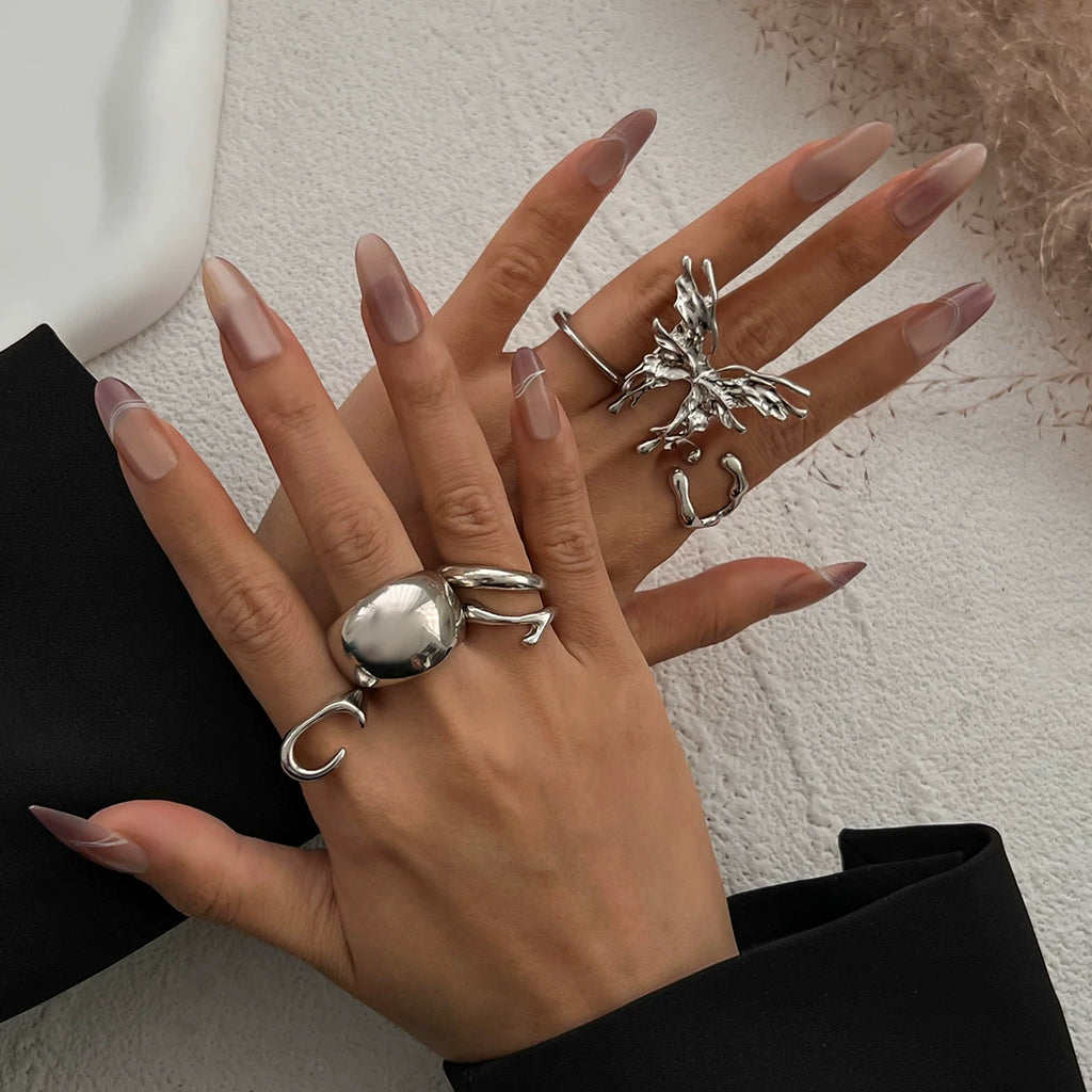 7-Piece Set Of Metal Asymmetric Butterfly Rings 2025 Spring And Summer Fashion Trend Design Popular Travel Photography Accessories
