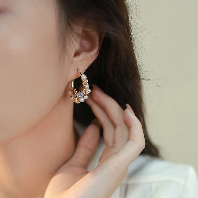 Natural Pearl Flower Earrings for Women – S925 Silver Needle Floral Stud Earrings